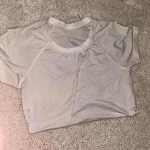 Lululemon swiftly tech